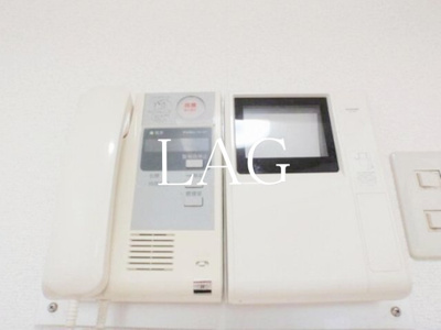 【セキュリティ】 | インペリアル赤坂フォーラム | モニターつきインターホンです。