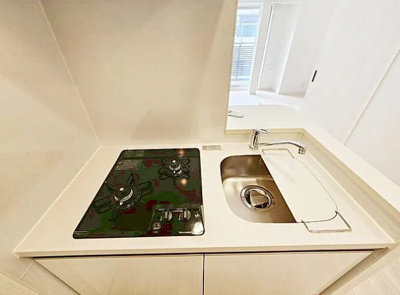 【キッチン】 | ソルテラスOSAKA緑橋クレアスト | キッチンでお料理をお楽しみください