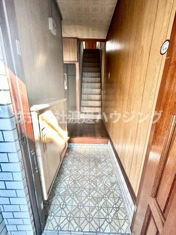 岸和田3丁目一戸建の玄関