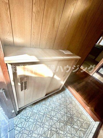 岸和田3丁目一戸建の収納