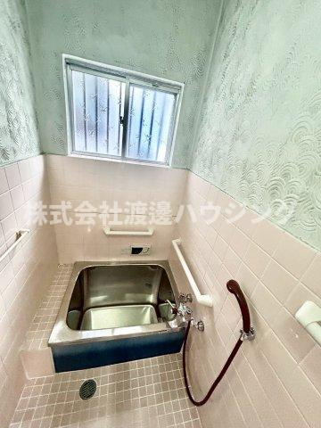 岸和田3丁目一戸建の浴室