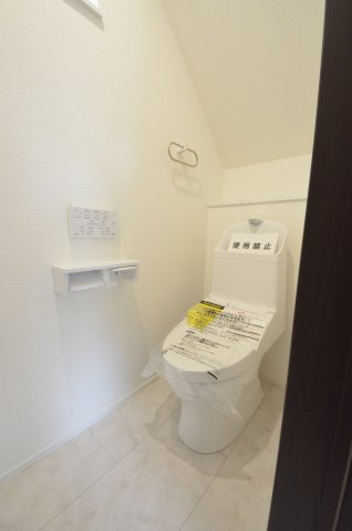 江波二本松二丁目のトイレ|トイレは各階に有
勿論ウォシュレット付きです