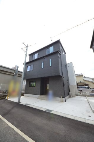 江波二本松二丁目の外観|江波電停徒歩12分の平地
駐車は車種によって2台可能です