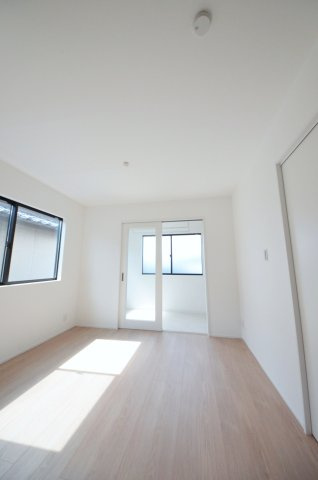 井口4丁目の洋室