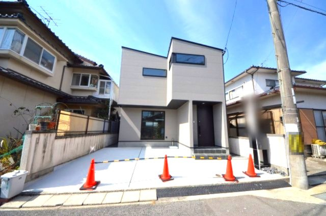 井口4丁目の外観