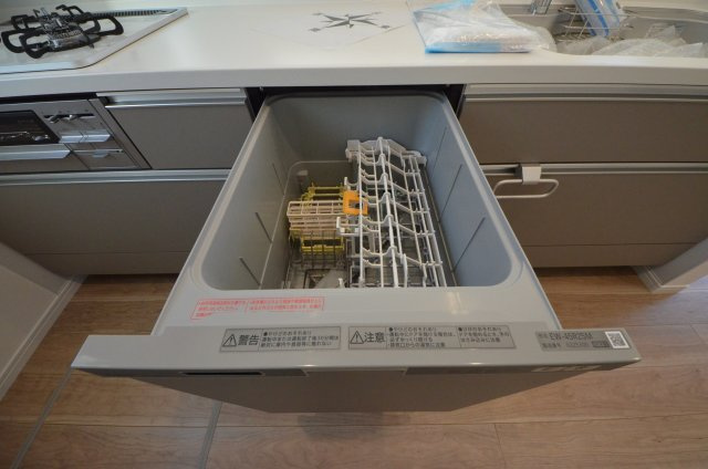 戸坂長尾台のキッチン|ビルトイン食洗器