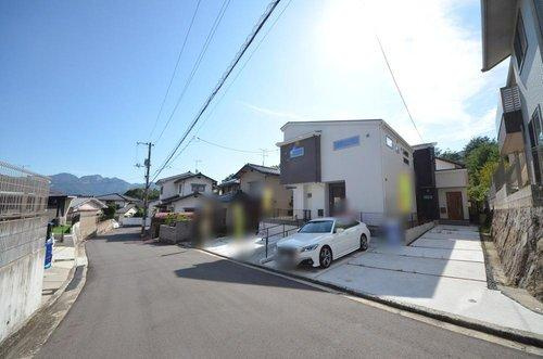 宮島口上1丁目の前面道路含む現地写真|前面道路は交通量が少なく駐車楽々