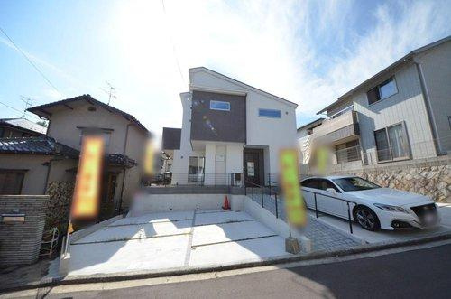宮島口上1丁目の外観|駐車並列2台可能です