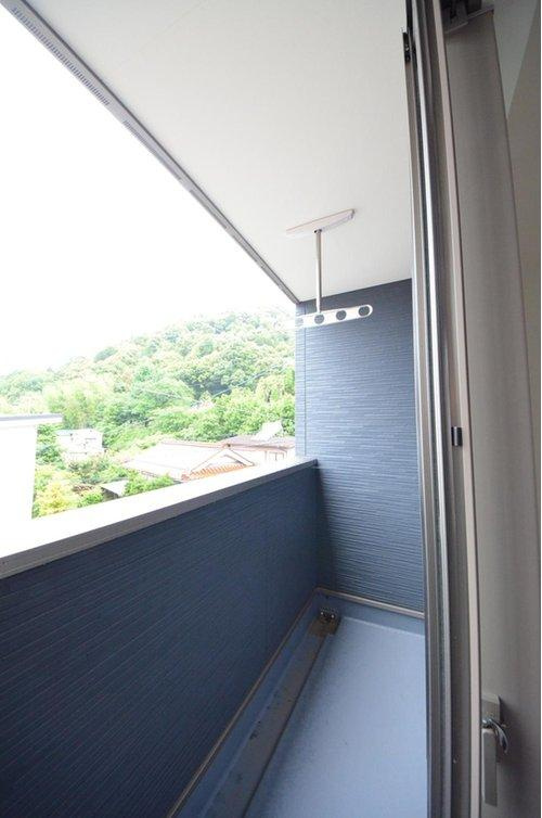 可部東4丁目のバルコニー|南西向きのバルコニー