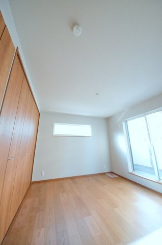 千同一丁目の洋室