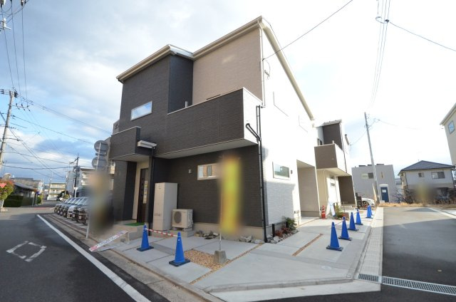 千同一丁目の前面道路含む現地写真