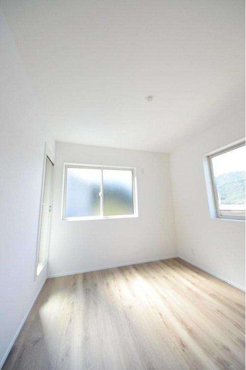 国信2丁目のその他|全居室収納スペース有、お部屋が広く綺麗に使えます