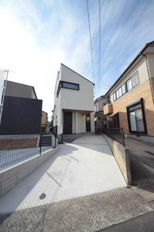 中山上二丁目の駐車場