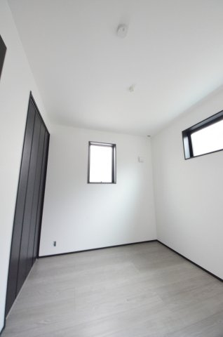 大芝二丁目の洋室