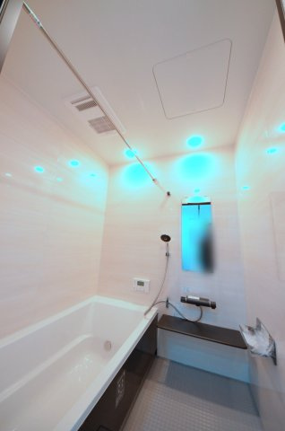 中山中町の浴室