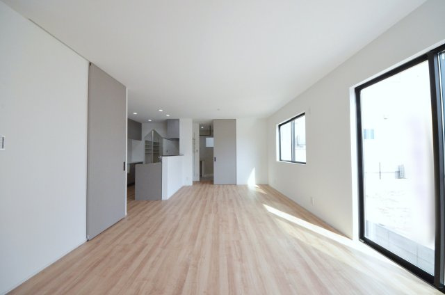 中山中町の居間・リビング