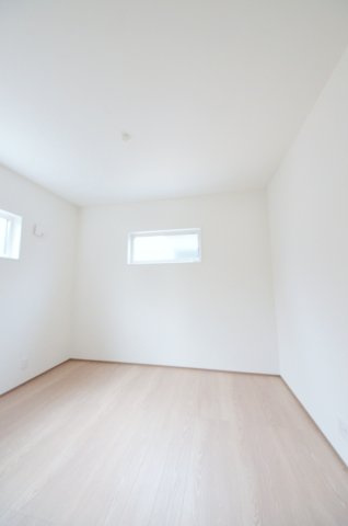 仁保四丁目の洋室|全居室収納スペース有、お部屋が広く綺麗に使えます