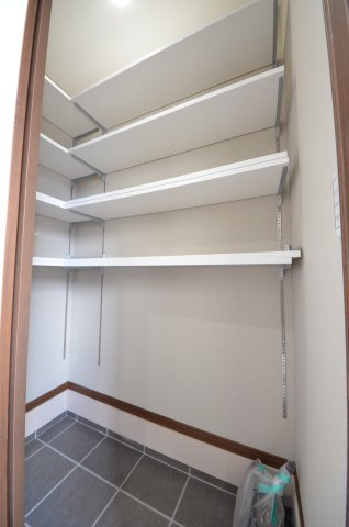 堀越三丁目の収納