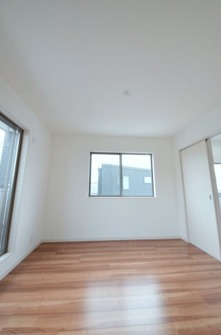 海老園四丁目の洋室|全居室収納スペース有、お部屋が広く綺麗に使えます