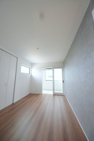 平良二丁目の洋室|全居室収納スペース有、お部屋が広く綺麗に使えます