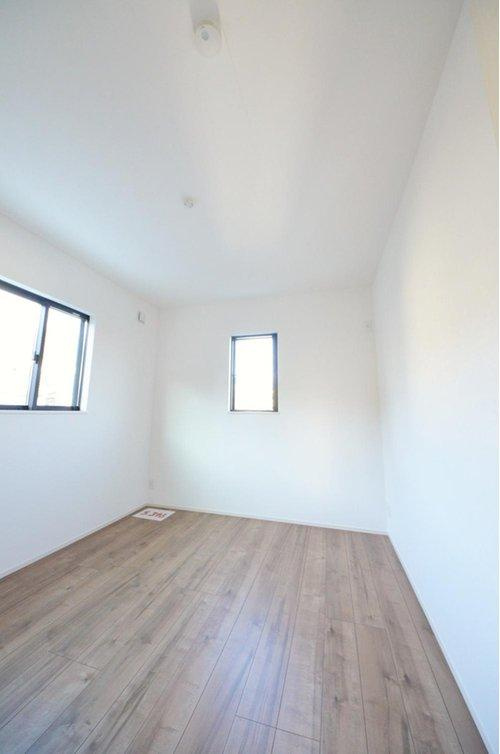 伴東1丁目のその他|全居室収納スペース有、お部屋が広く綺麗に使えます