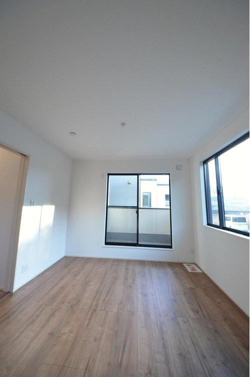 伴東1丁目のその他|全居室収納スペース有、お部屋が広く綺麗に使えます