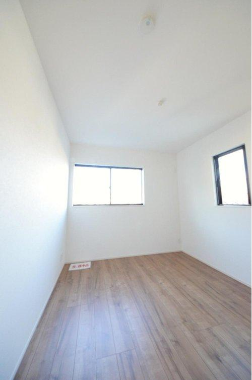 伴東1丁目のその他|全居室収納スペース有、お部屋が広く綺麗に使えます