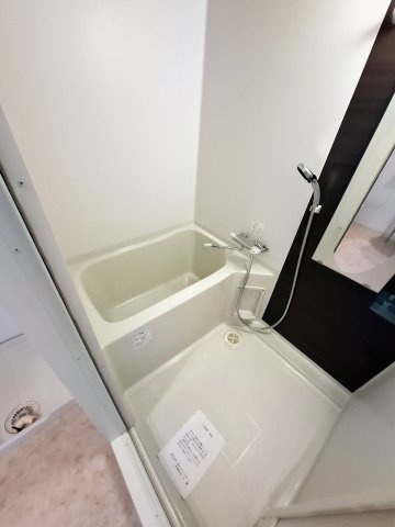 セレニテ甲子園Ⅱの浴室