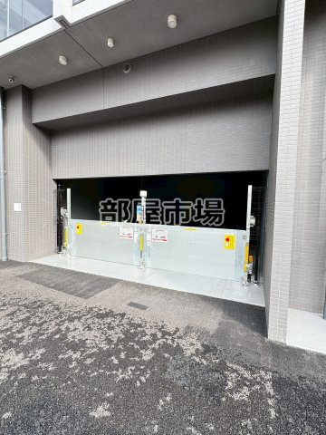 東京マンションの駐車場