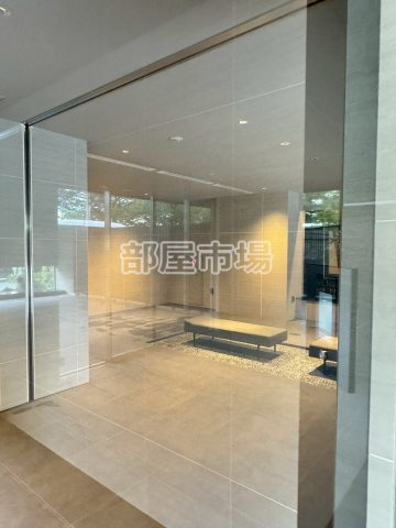 東京マンションのロビー