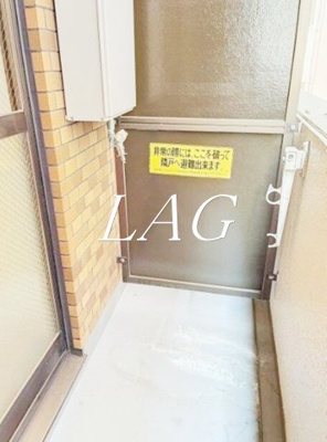 【バルコニー】 | ライオンズマンション横浜西口 | バルコニーです。