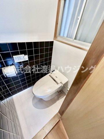 諸福5丁目一戸建のトイレ