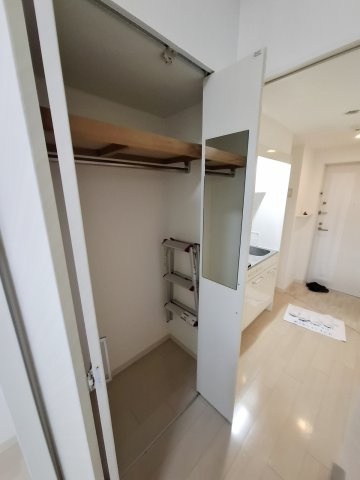 セレニテ甲子園Ⅱの収納|クローゼット