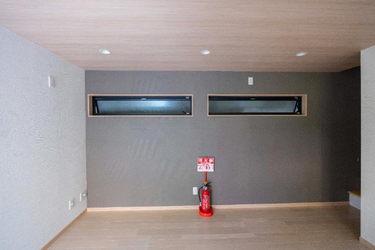 墨田区立花２丁目の戸建の洋室