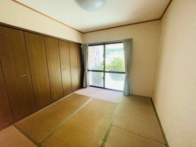 リヴィアンスエーゼット