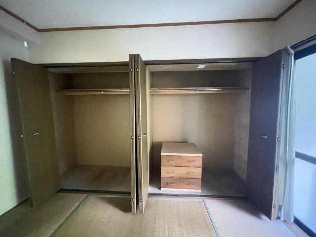 リヴィアンスエーゼットの和室