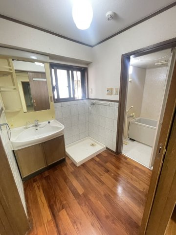 リヴィアンスエーゼット