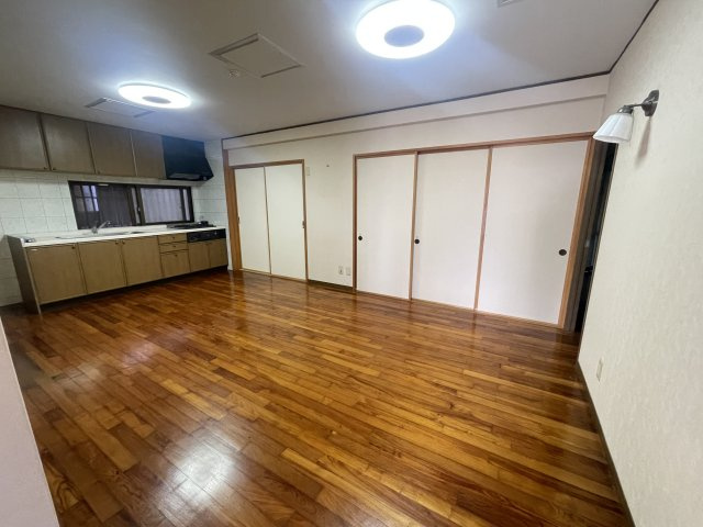 リヴィアンスエーゼット