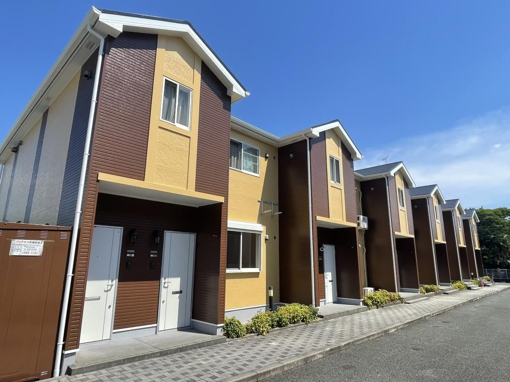 グランドアマレーVI番館のエントランス|清潔なエントランス♪