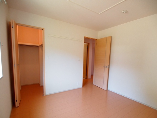 レイクサイドヴィラ王寺の内装