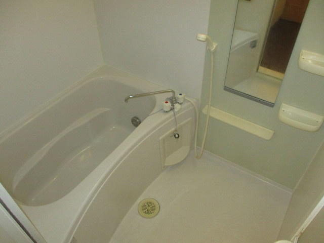 ペルラＡの浴室