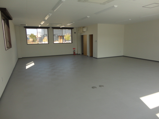 香芝市今泉の店舗事務所の内装