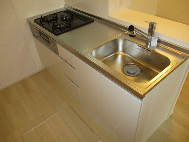 カーサリンドペロー1のキッチン