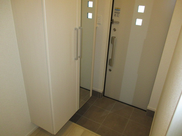 グランメゾンの玄関