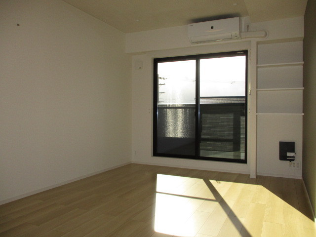 カルセドニーの居間・リビング