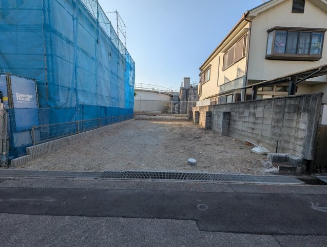 日野町西号地の外観