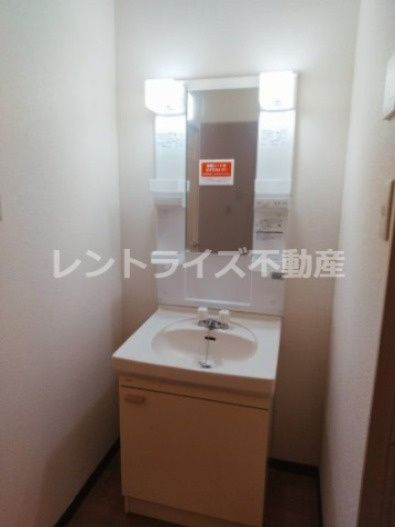 サープラスワン前西の洗面所