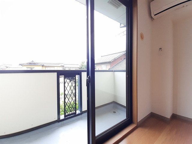 ゴールデンⅠＡのバルコニー|バルコニーからの眺めを楽しみながら食事をしませんか