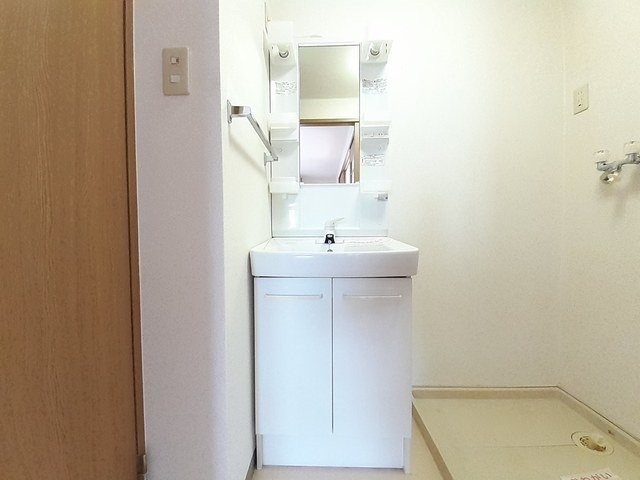 ゴールデンⅠＡの洗面所|忙しい朝には欠かせない洗面所です