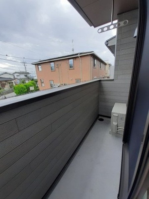 【バルコニー】 | セレーノＡ